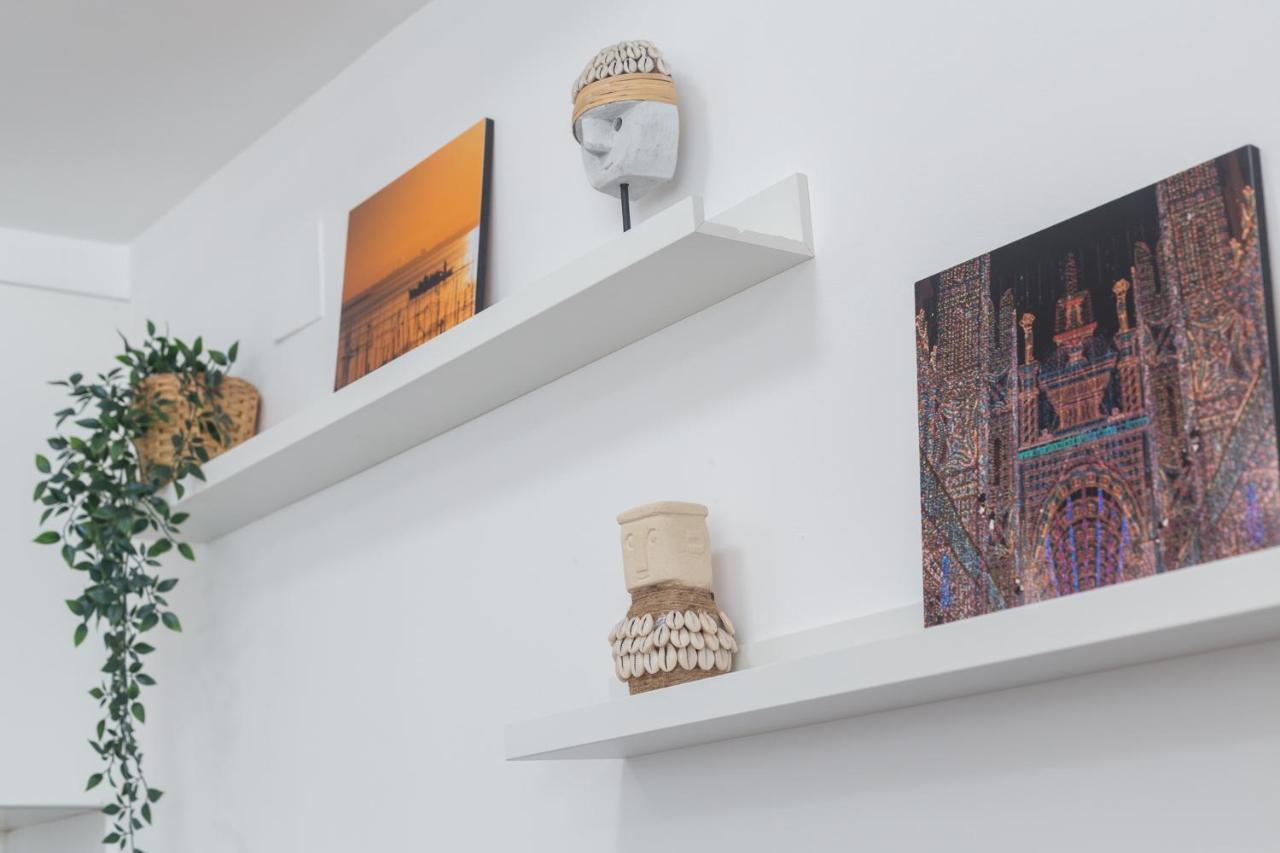 Piso Familiar Cerca Del Centro, Ac Y Wifi Gratis Apartment Валенсия Екстериор снимка