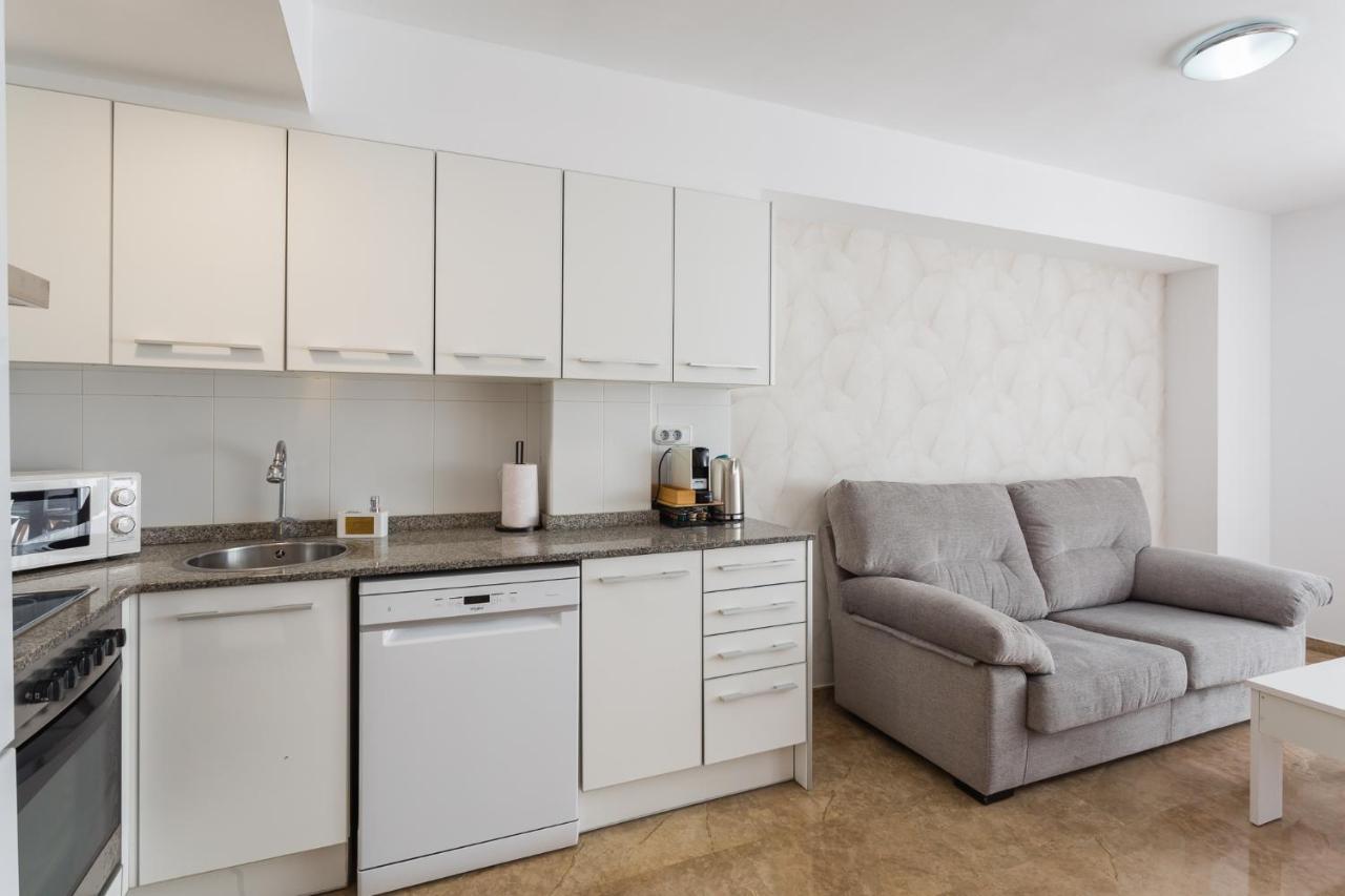 Piso Familiar Cerca Del Centro, Ac Y Wifi Gratis Apartment Валенсия Екстериор снимка