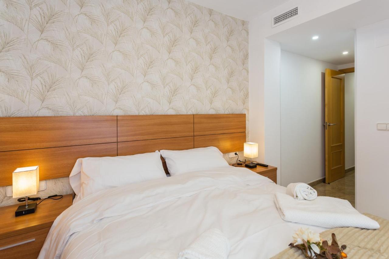 Piso Familiar Cerca Del Centro, Ac Y Wifi Gratis Apartment Валенсия Екстериор снимка