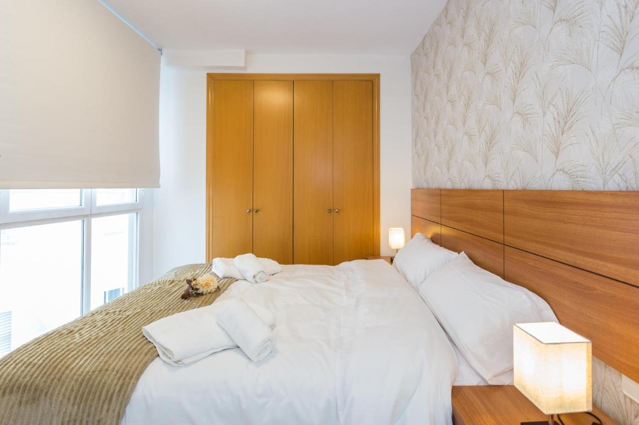 Piso Familiar Cerca Del Centro, Ac Y Wifi Gratis Apartment Валенсия Екстериор снимка