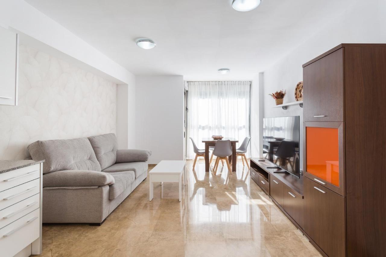 Piso Familiar Cerca Del Centro, Ac Y Wifi Gratis Apartment Валенсия Екстериор снимка